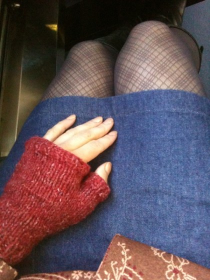 MMM13_01gloves